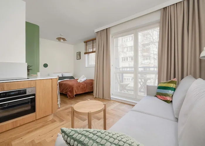 Modern And Unique In The Centre Of By Renters דירה *